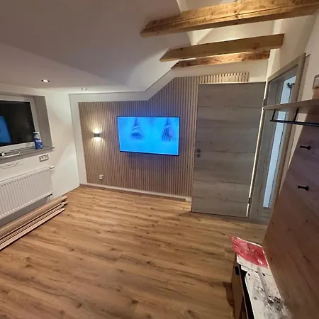 Artemis Zimmervermietung 1 * Sundern