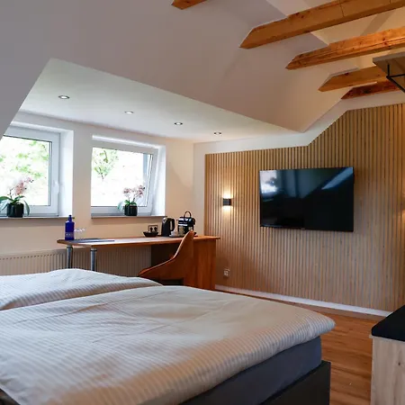 Апартаменты Artemis Zimmervermietung 1 *